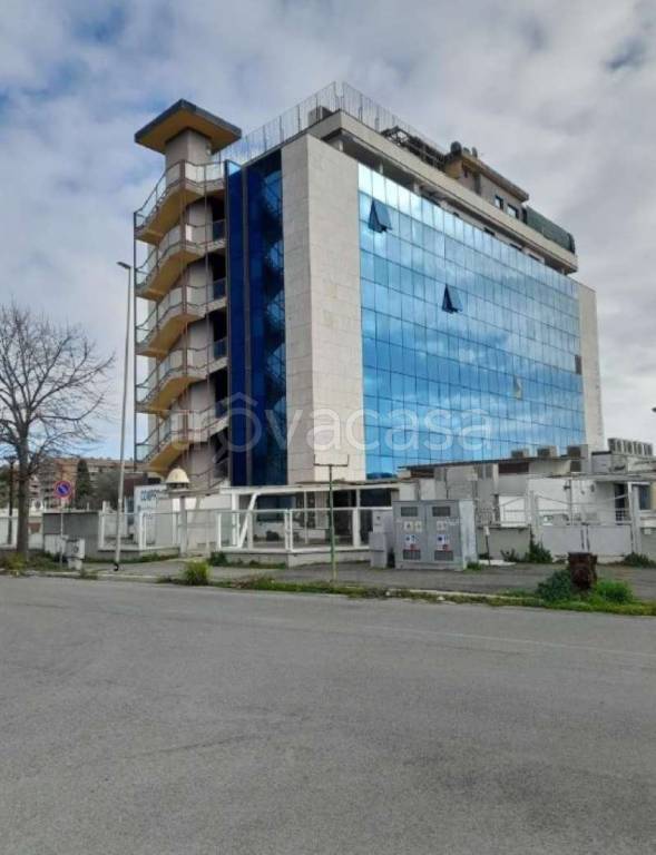 negozio in vendita a Roma in zona Aurelio
