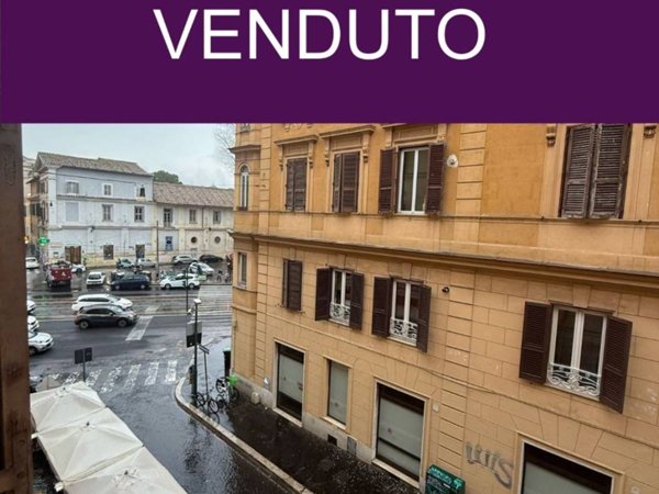 appartamento in vendita a Roma in zona Trastevere