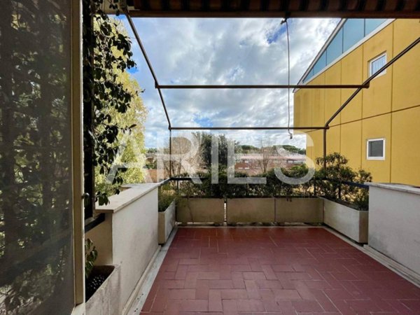 appartamento in vendita a Roma in zona Casal Palocco