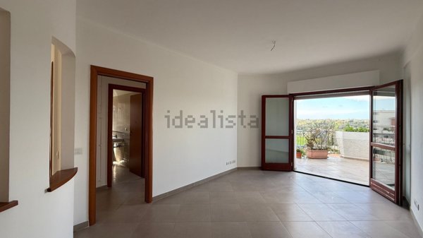 appartamento in vendita a Roma in zona Selva Candida