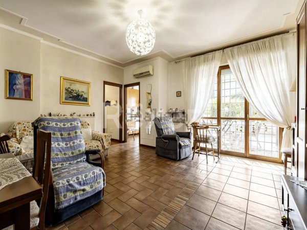 appartamento in vendita a Roma in zona Castel di Leva