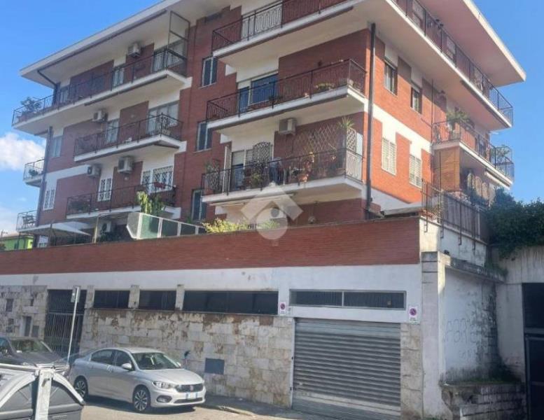 appartamento in vendita a Roma in zona Prenestino-Centocelle