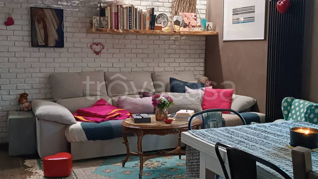 appartamento in vendita a Roma in zona Tuscolano