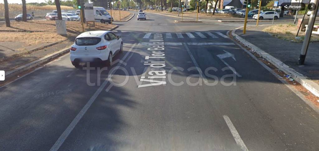 appartamento in vendita a Roma in zona Borghesiana