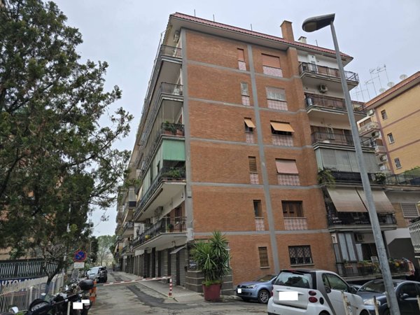 appartamento in vendita a Roma in zona Collatino