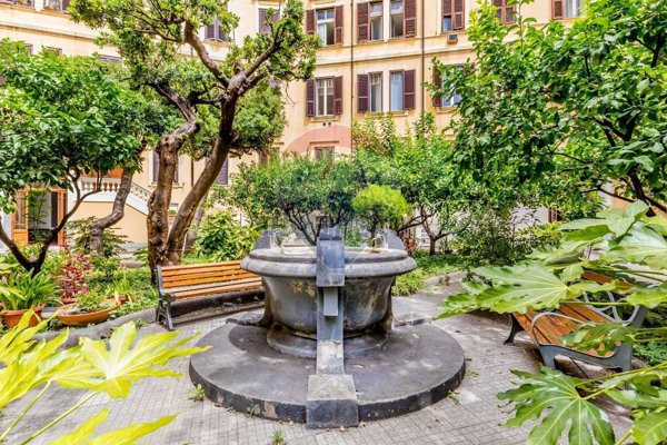 appartamento in vendita a Roma in zona Della Vittoria