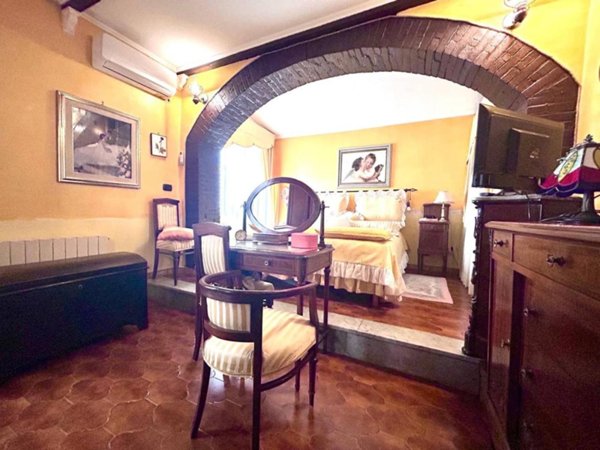 casa indipendente in vendita a Roma in zona Ostia