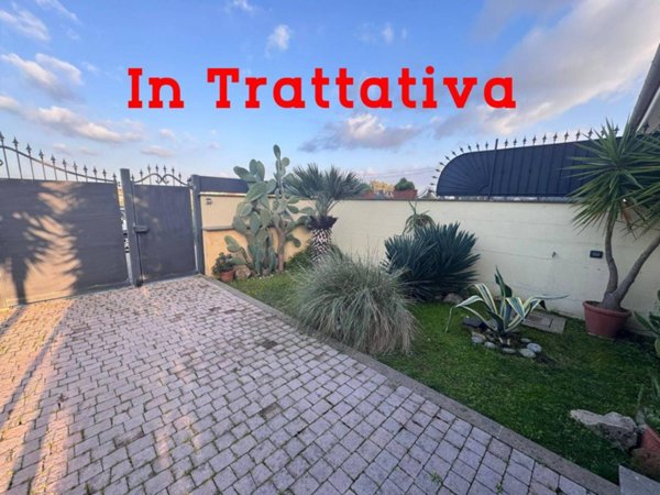 casa indipendente in vendita a Roma in zona Piana del Sole