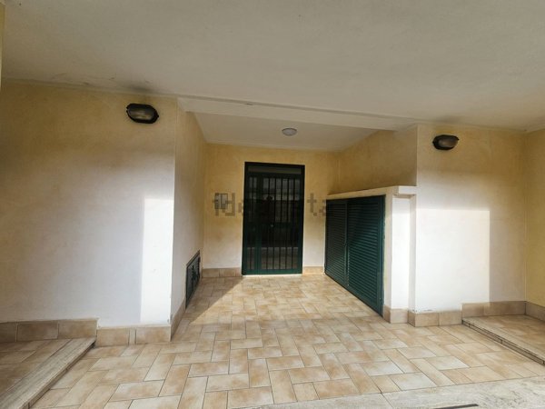 appartamento in vendita a Roma in zona Giuliano Dalmata