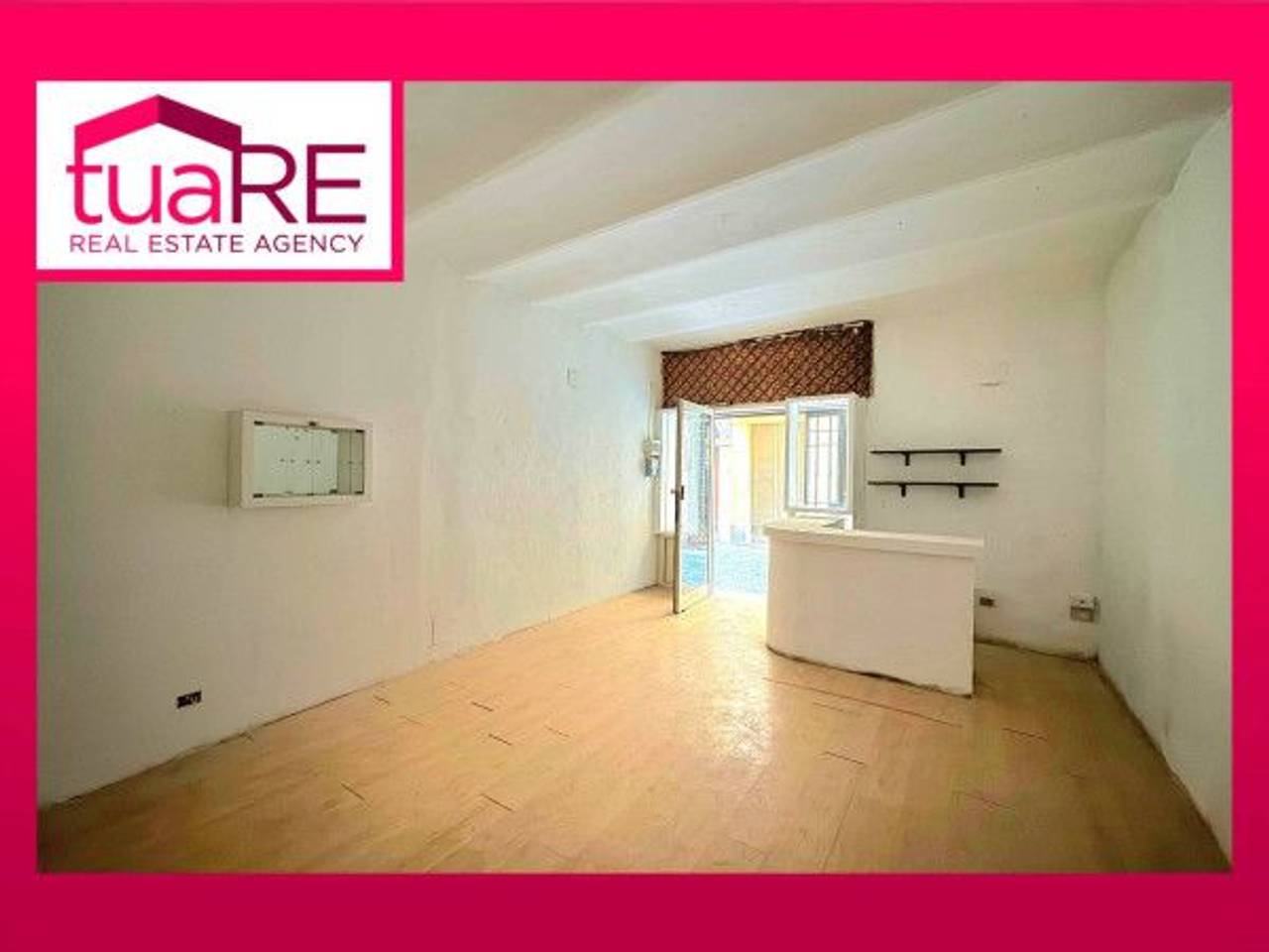 appartamento in vendita a Roma in zona Pigna - Sant'Angelo