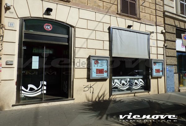 locale commerciale in vendita a Roma in zona Esquilino