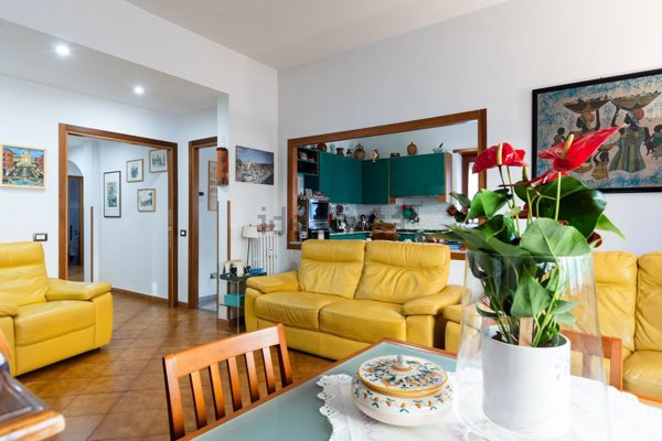 appartamento in vendita a Roma in zona Appio Latino