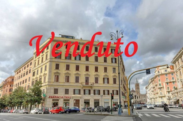 appartamento in vendita a Roma in zona Esquilino