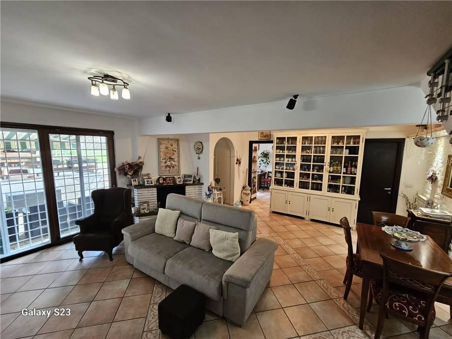 casa indipendente in vendita a Roma in zona Axa
