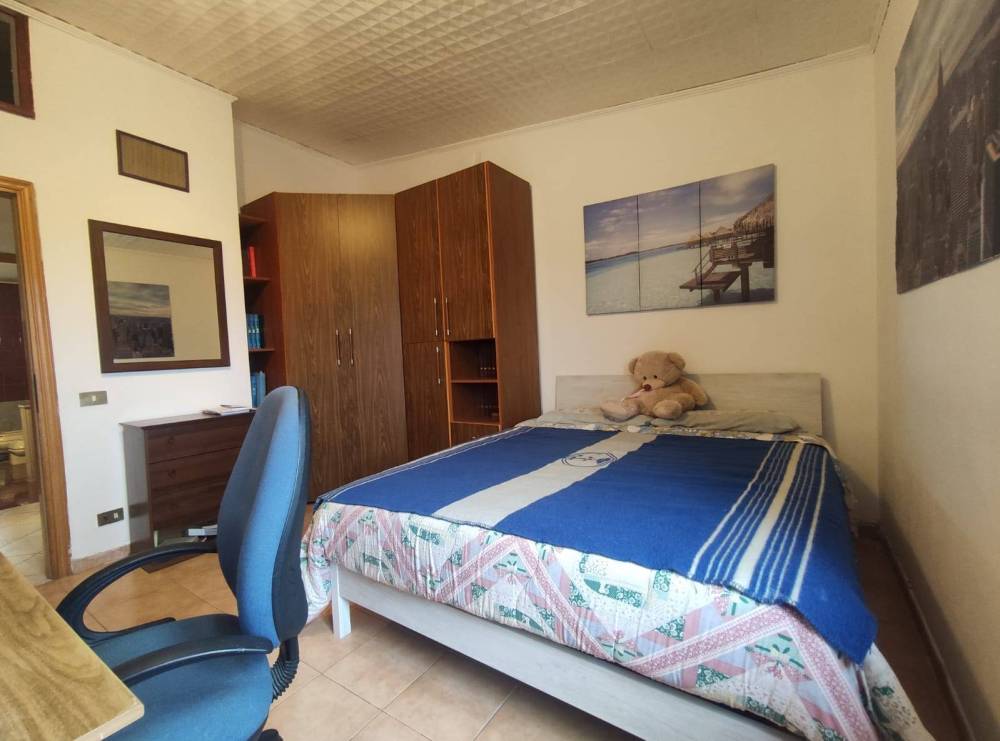 appartamento in vendita a Roma in zona Piana del Sole