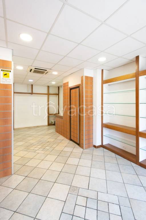 appartamento in vendita a Roma in zona Ostiense