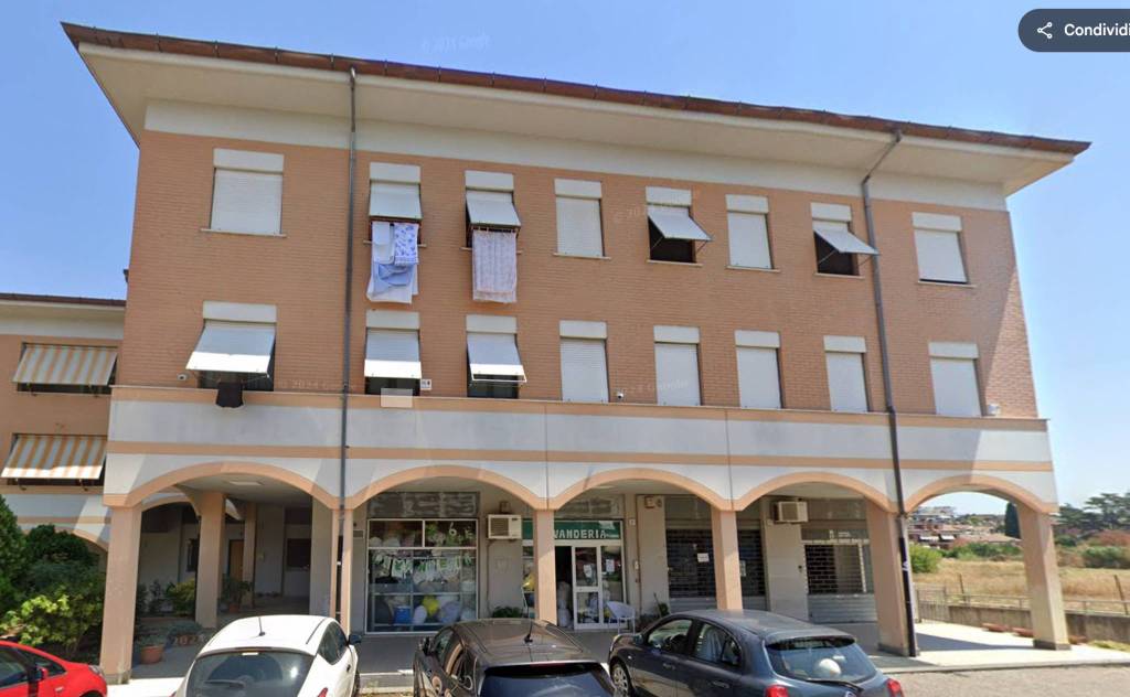 appartamento in vendita a Roma in zona Borghesiana