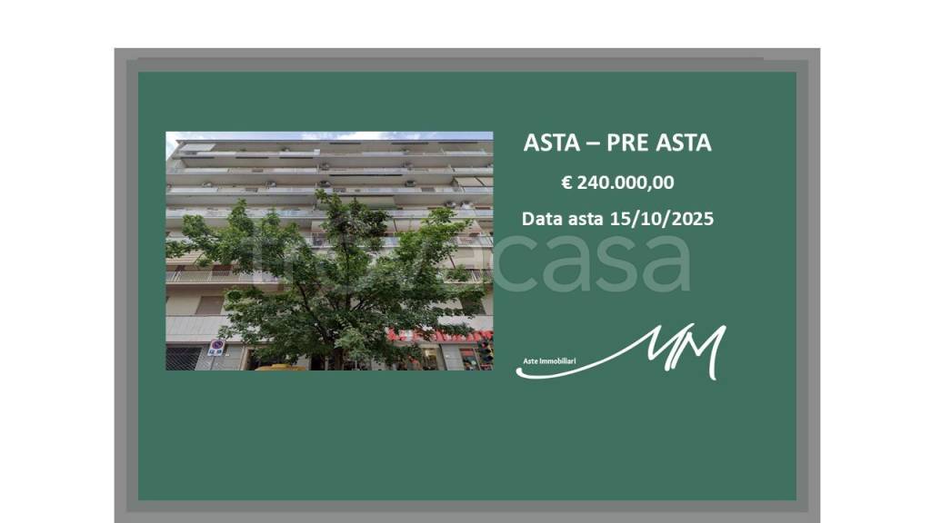 appartamento in vendita a Roma in zona Ostiense