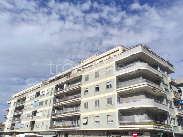 appartamento in vendita a Roma in zona Ostia