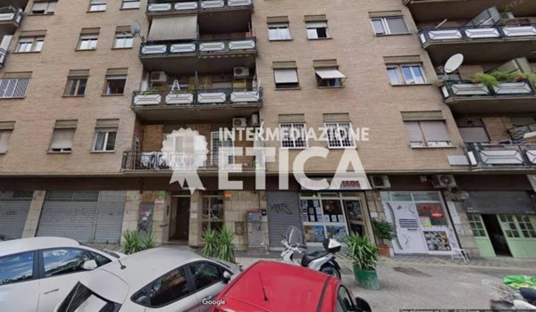 appartamento in vendita a Roma in zona Ostiense