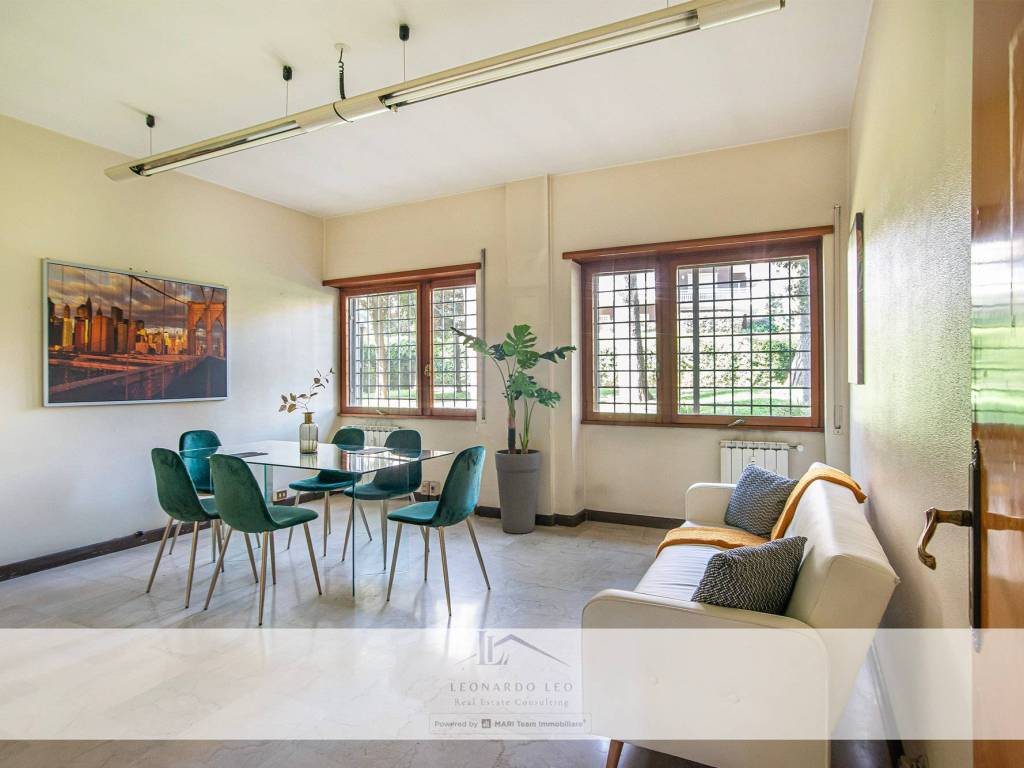 ufficio in vendita a Roma in zona Monte Sacro/Talenti