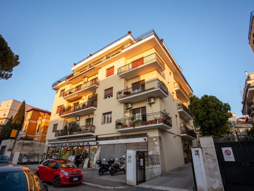 appartamento in vendita a Roma in zona La Pisana