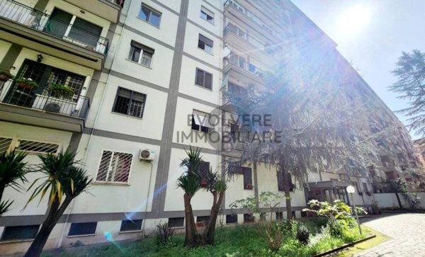 appartamento in vendita a Roma in zona Prenestino-Labicano