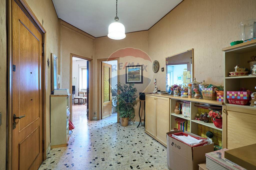 appartamento in vendita a Roma in zona Prenestino-Labicano