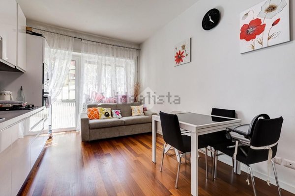 appartamento in vendita a Roma in zona Appio Latino
