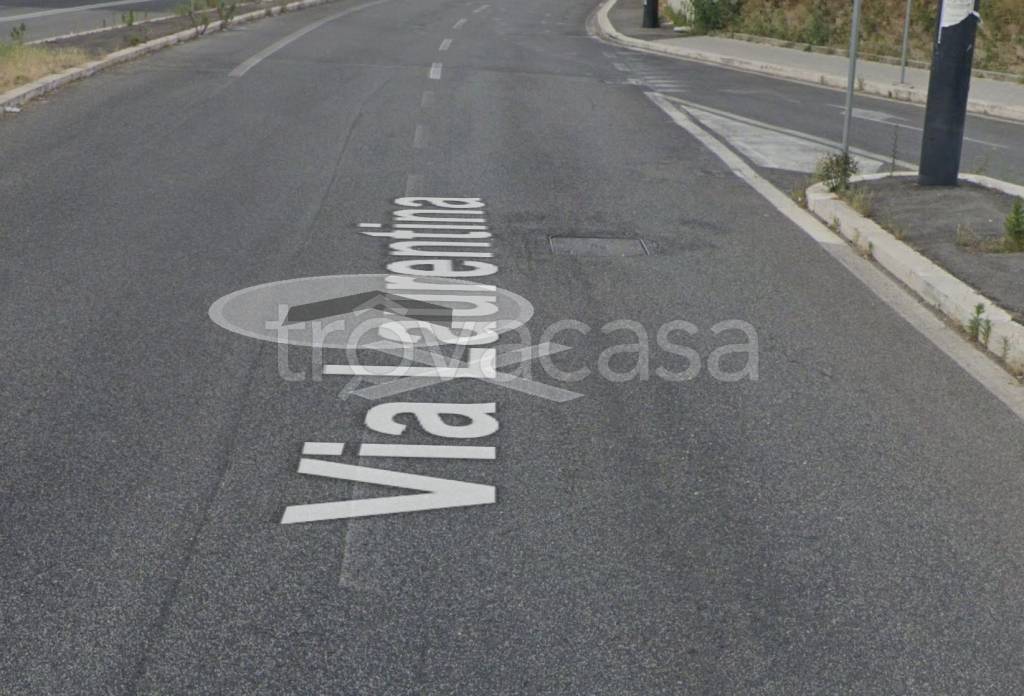 appartamento in vendita a Roma in zona Giuliano Dalmata