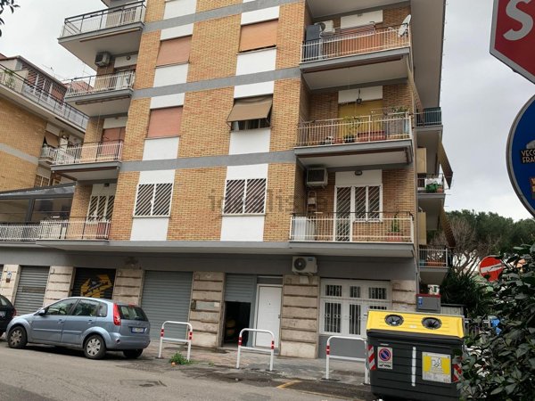 appartamento in vendita a Roma in zona Alessandrino