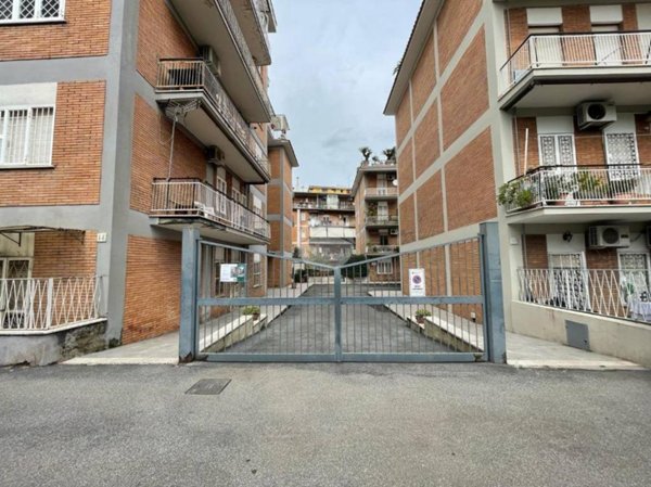 appartamento in vendita a Roma in zona Torre Maura