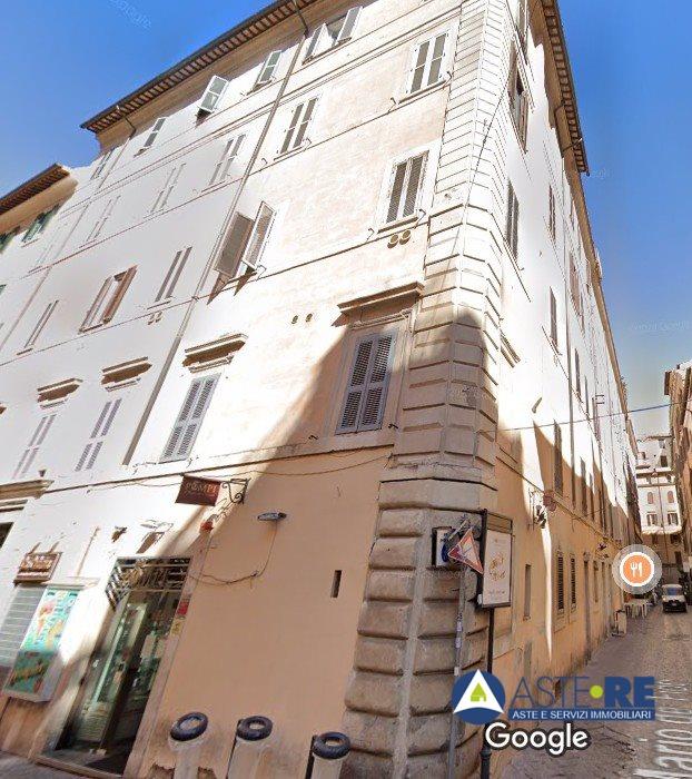 appartamento in vendita a Roma in zona Campo Marzio