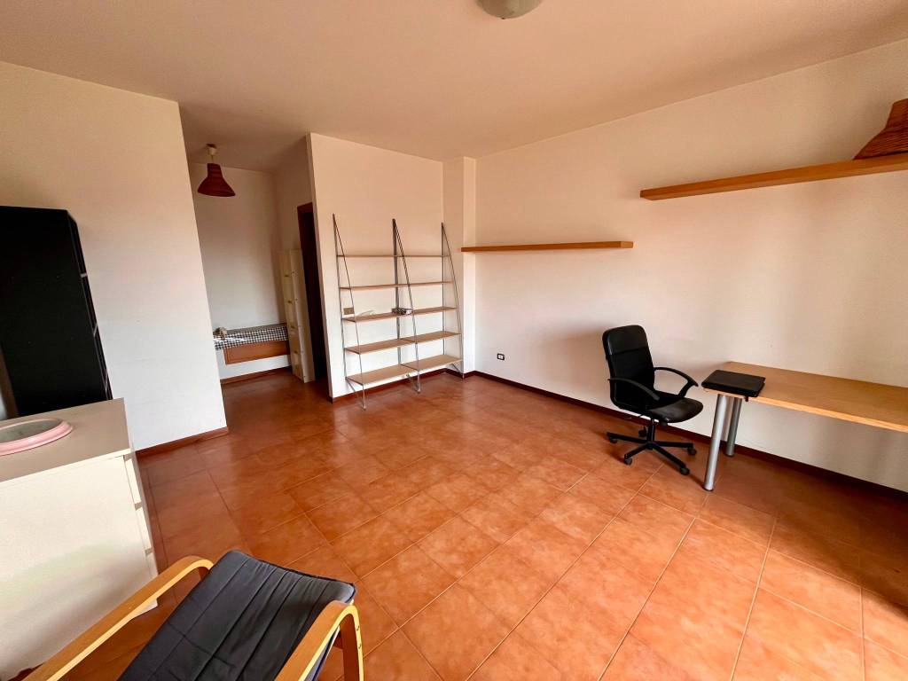 appartamento in vendita a Roma in zona Dragoncello