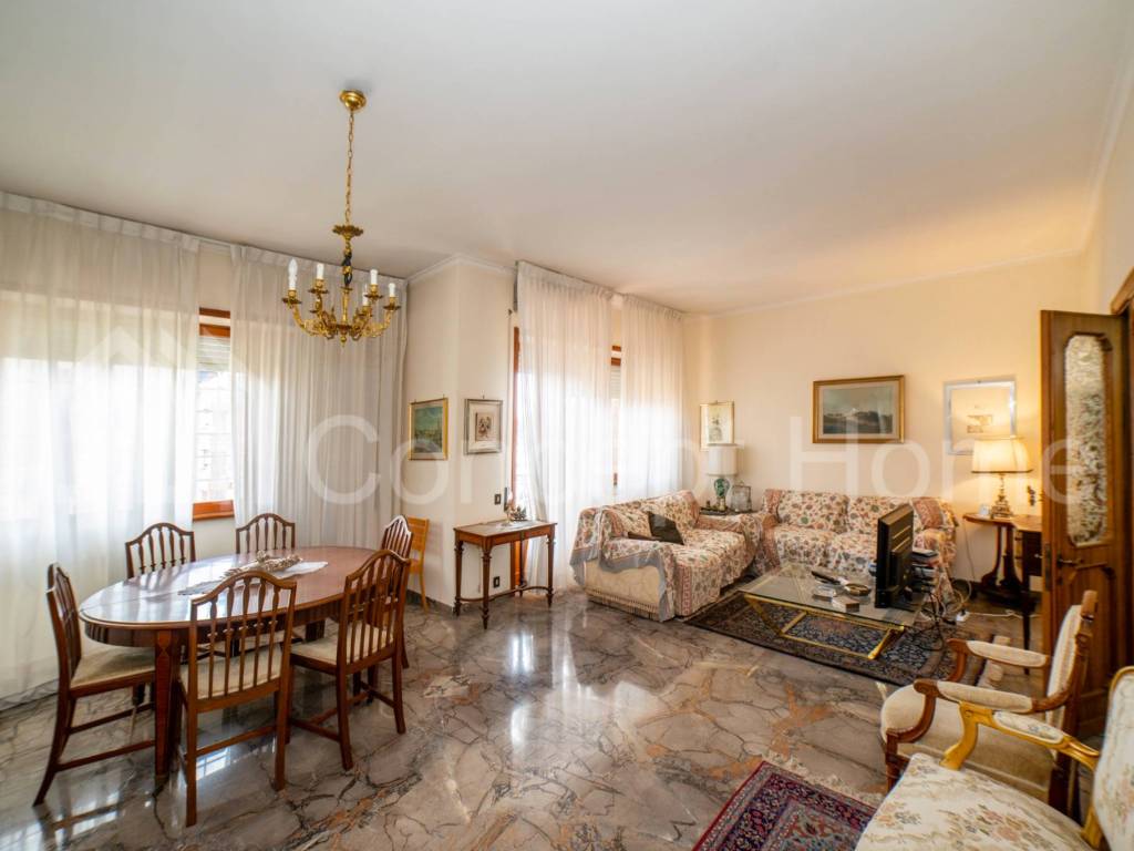 appartamento in vendita a Roma in zona Portuense
