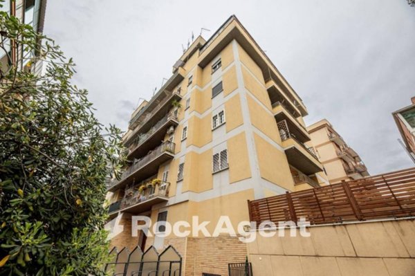 appartamento in vendita a Roma in zona Monte Sacro/Talenti