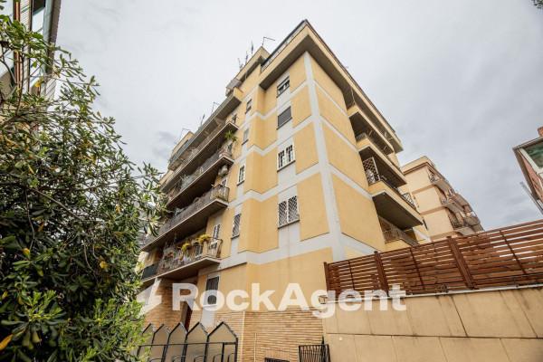 appartamento in vendita a Roma in zona Monte Sacro/Talenti
