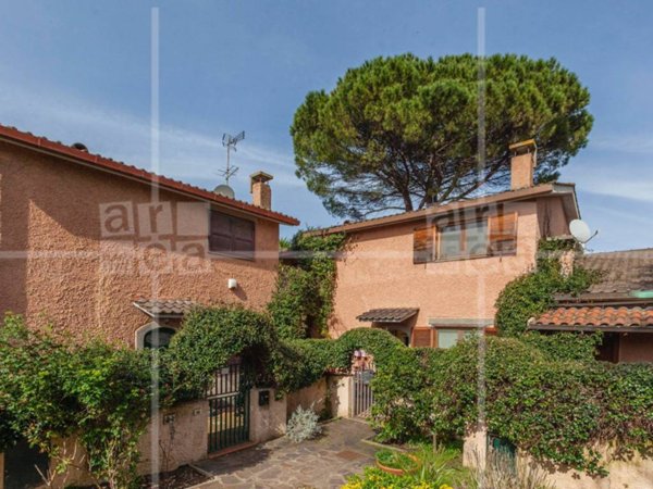 casa indipendente in vendita a Roma in zona Gianicolense