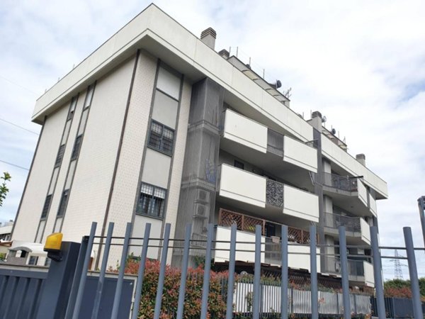 appartamento in vendita a Roma in zona Casalotti