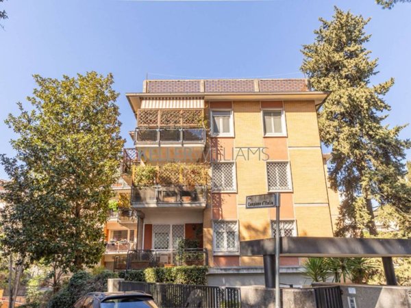 appartamento in vendita a Roma