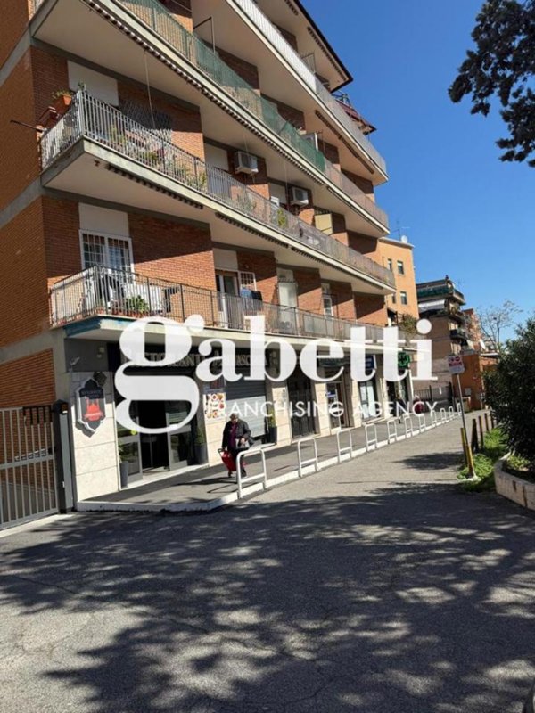 appartamento in vendita a Roma in zona Prenestino-Centocelle