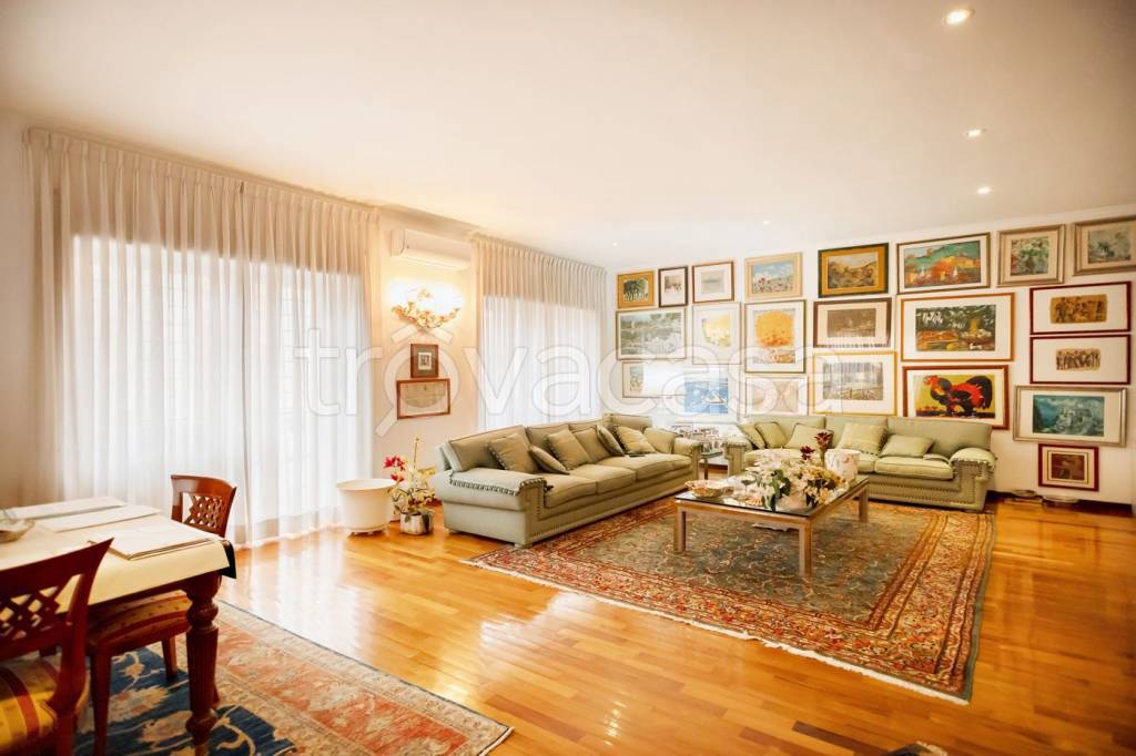 appartamento in vendita a Roma in zona Aurelio