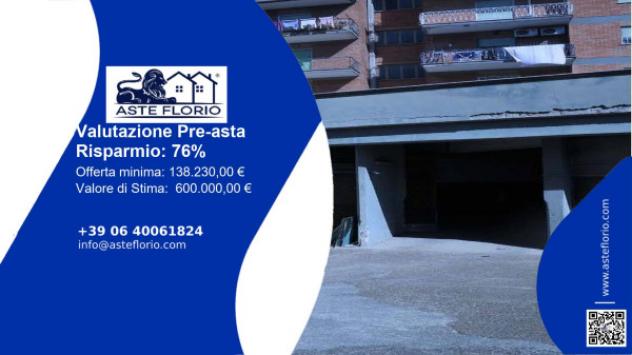negozio in vendita a Roma in zona Primavalle