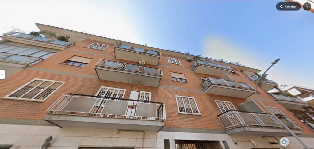 appartamento in vendita a Roma in zona Portuense