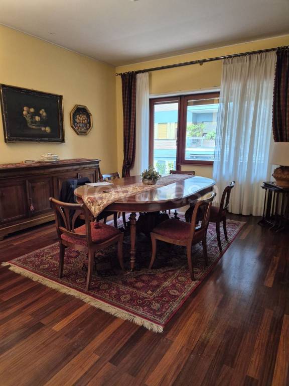 appartamento in vendita a Roma in zona Gianicolense