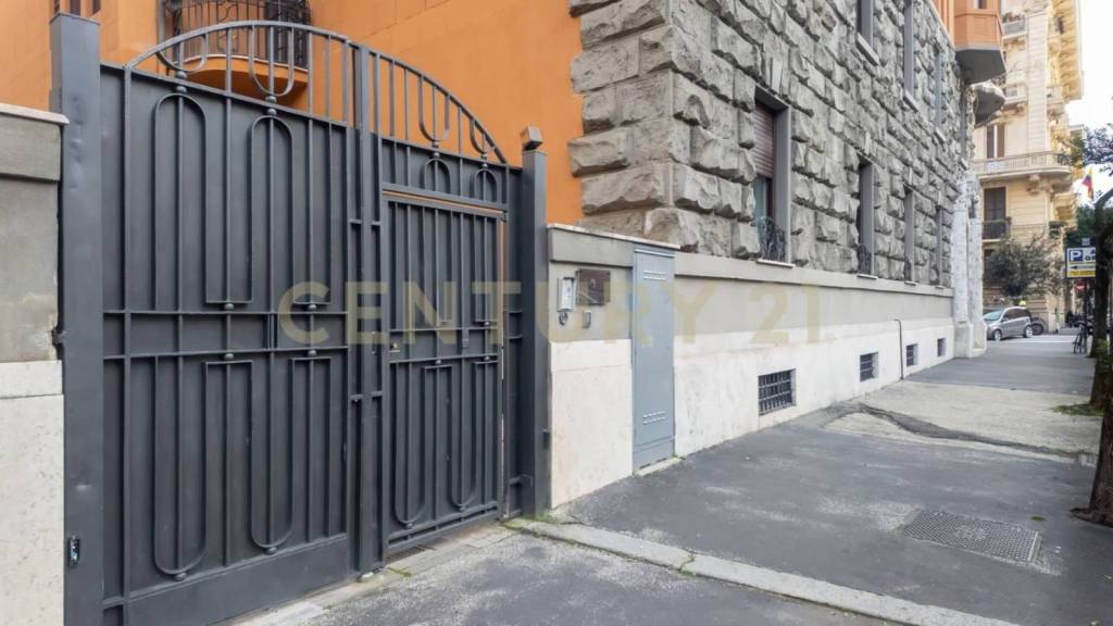 casa indipendente in vendita a Roma in zona Flaminio