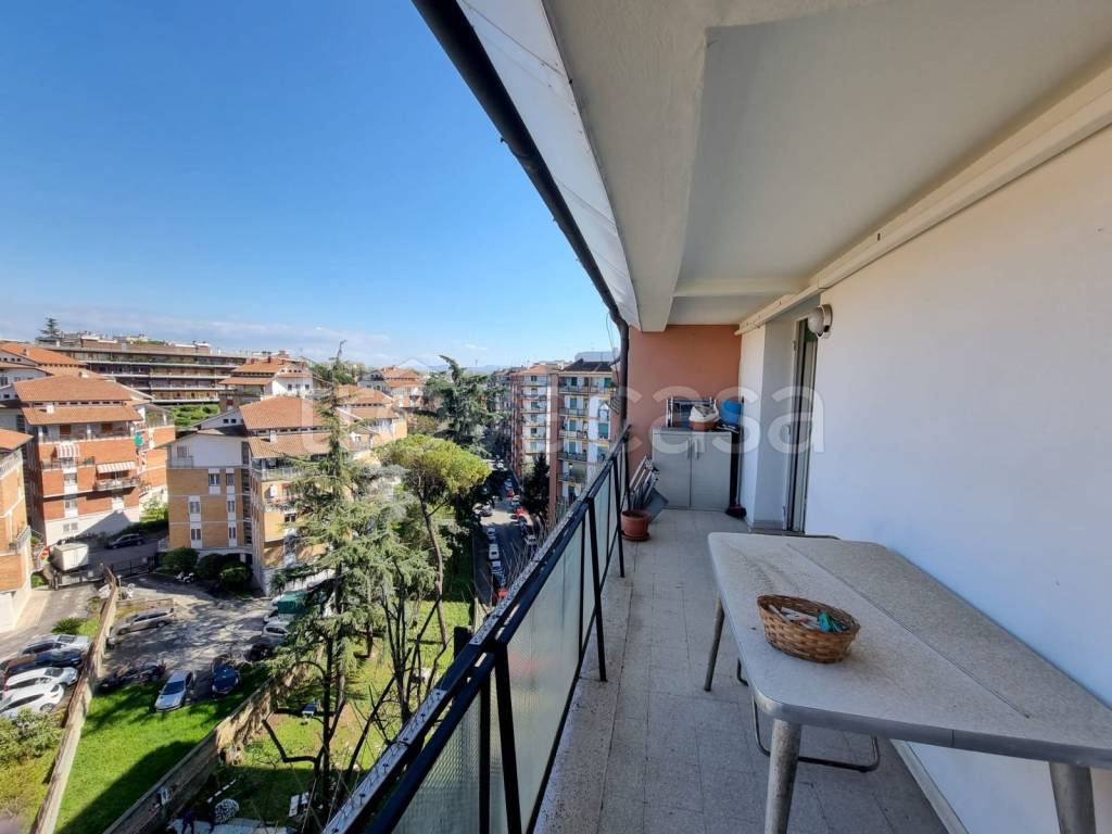 appartamento in vendita a Roma in zona Val Melaina