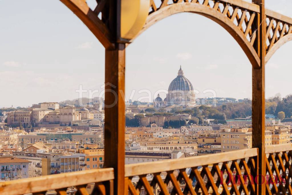 appartamento in vendita a Roma in zona Trionfale