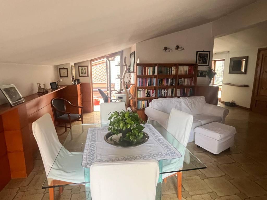 appartamento in vendita a Roma in zona Ottavia