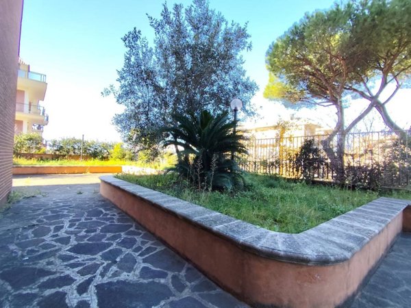 appartamento in vendita a Roma in zona Portuense